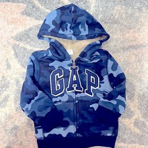NWT Gap Camo Zipper Hoodie